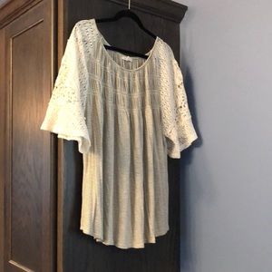 3X stripped short sleeved shirt